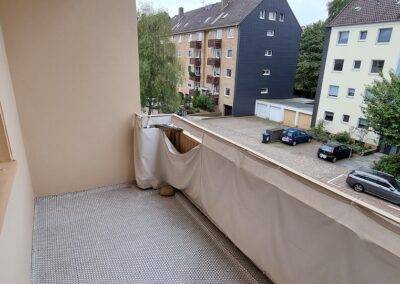 überdachter Balkon