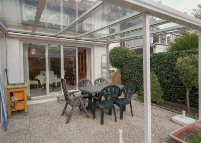 überdachte Terrasse