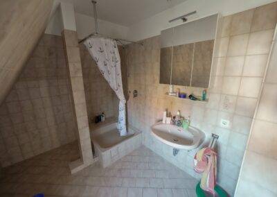 Badezimmer Dachgeschoss