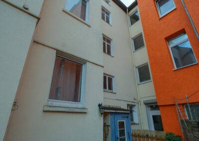 rückwärtige Ansicht / kleiner Innenhof