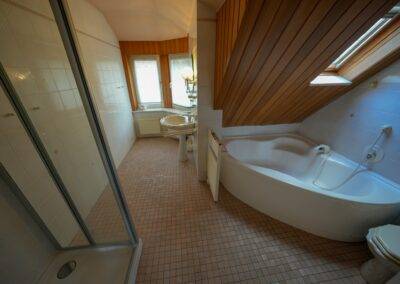 Badezimmer OG I
