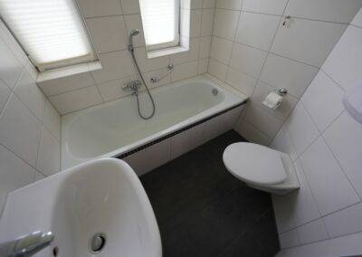 Badezimmer mit Wanne