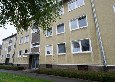 gepflegtes Mehrfamilienhaus