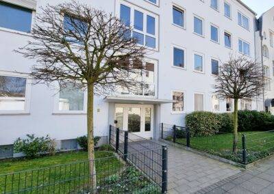 gepflegte Außenanlagen