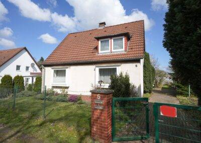 Haus 2: Auffahrt